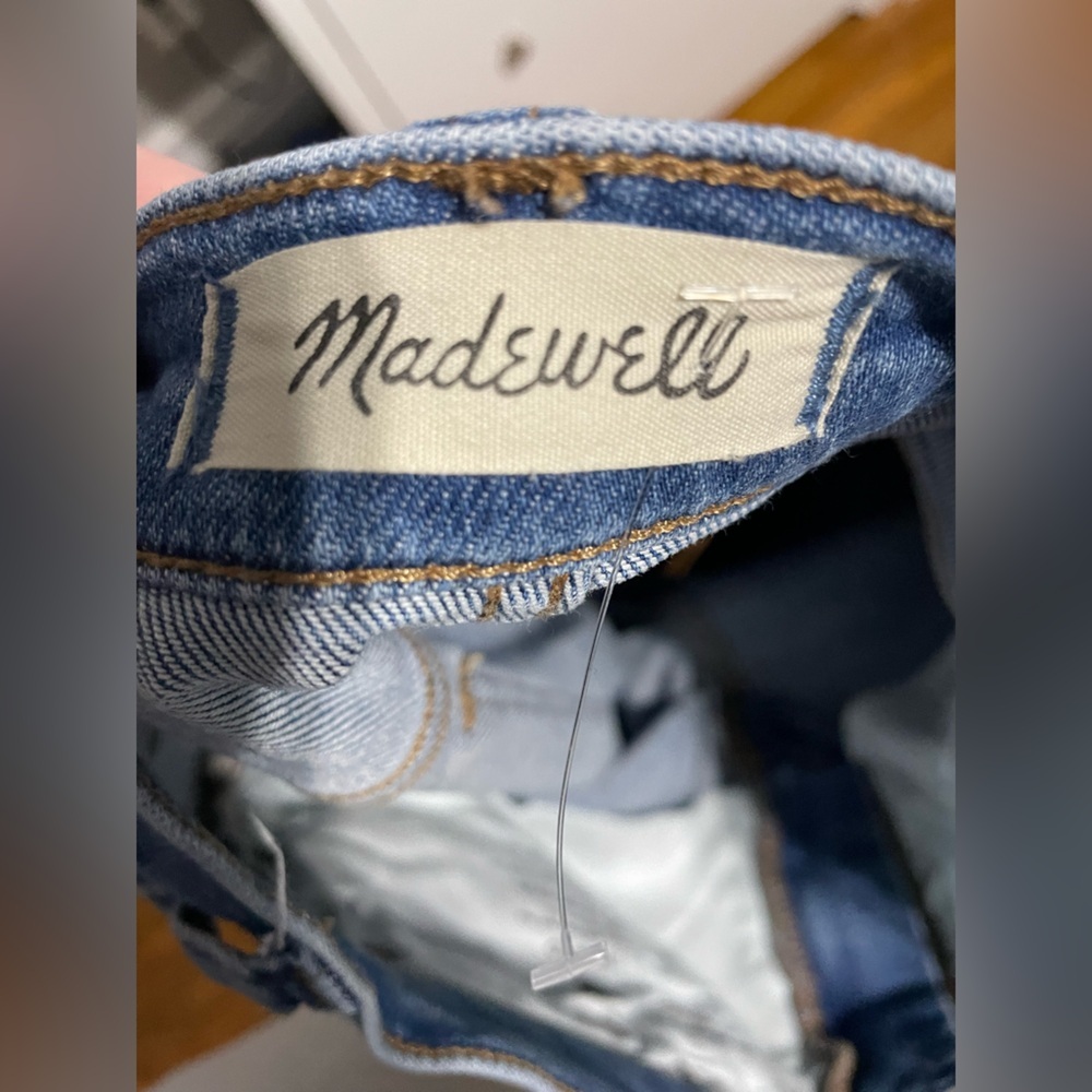 Madewell Cali Boot Medium Wash Denim | Size 26 - Picture 9 of 9